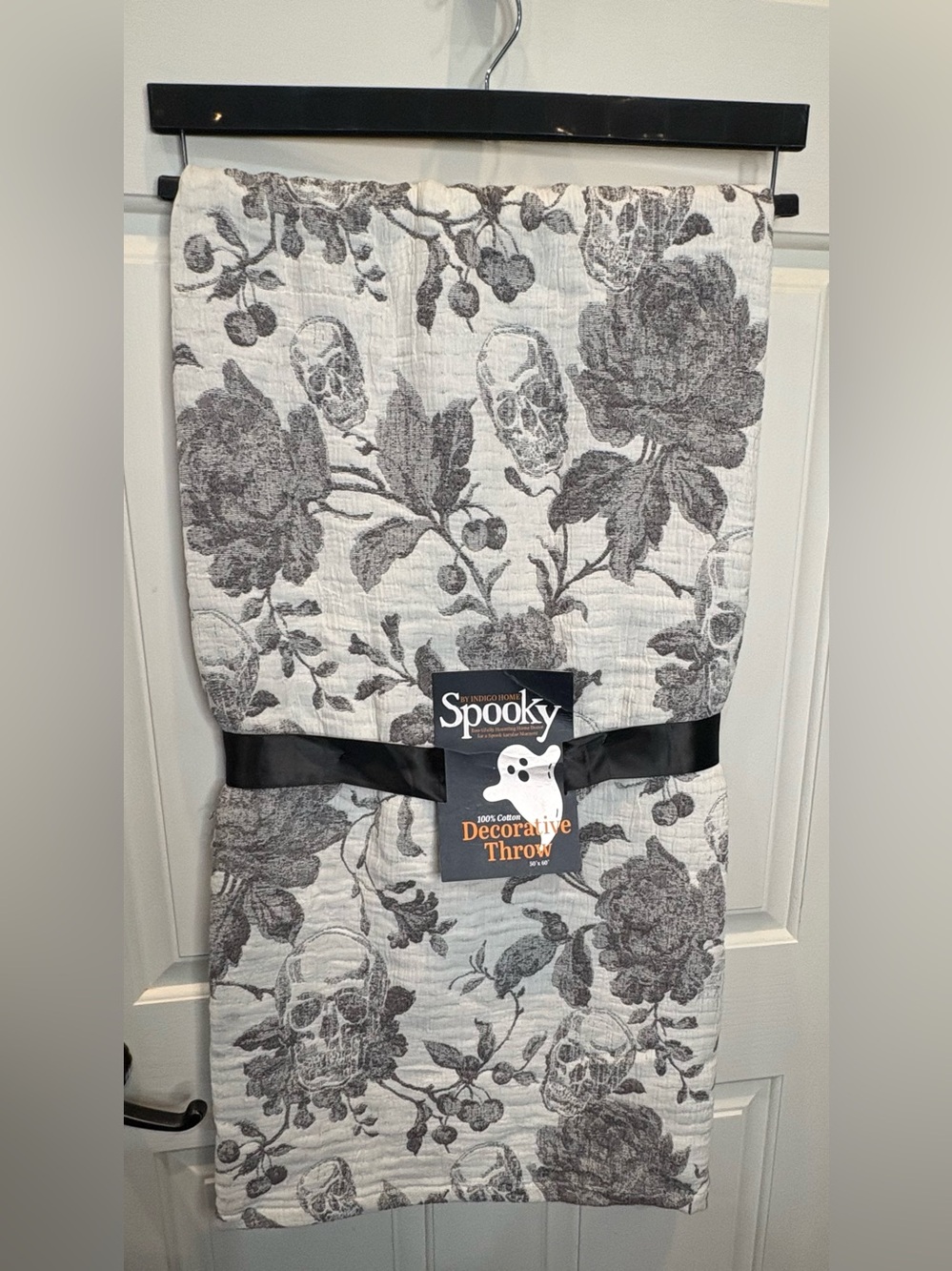Indigo Home Spooky Skull Cotton Decorative Throw 50 x 60 Gray/White Floral